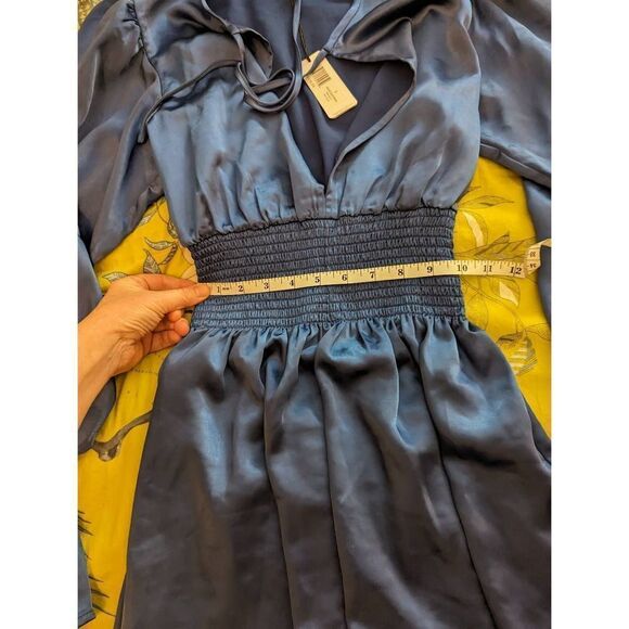 We wore what smocked sleeve satin romper sz small new with tags - Picture 6 of 8